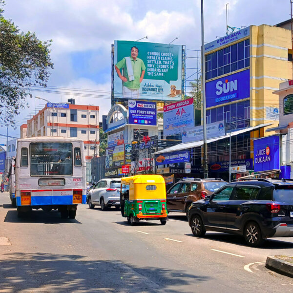 Achha kiya Insurance liya